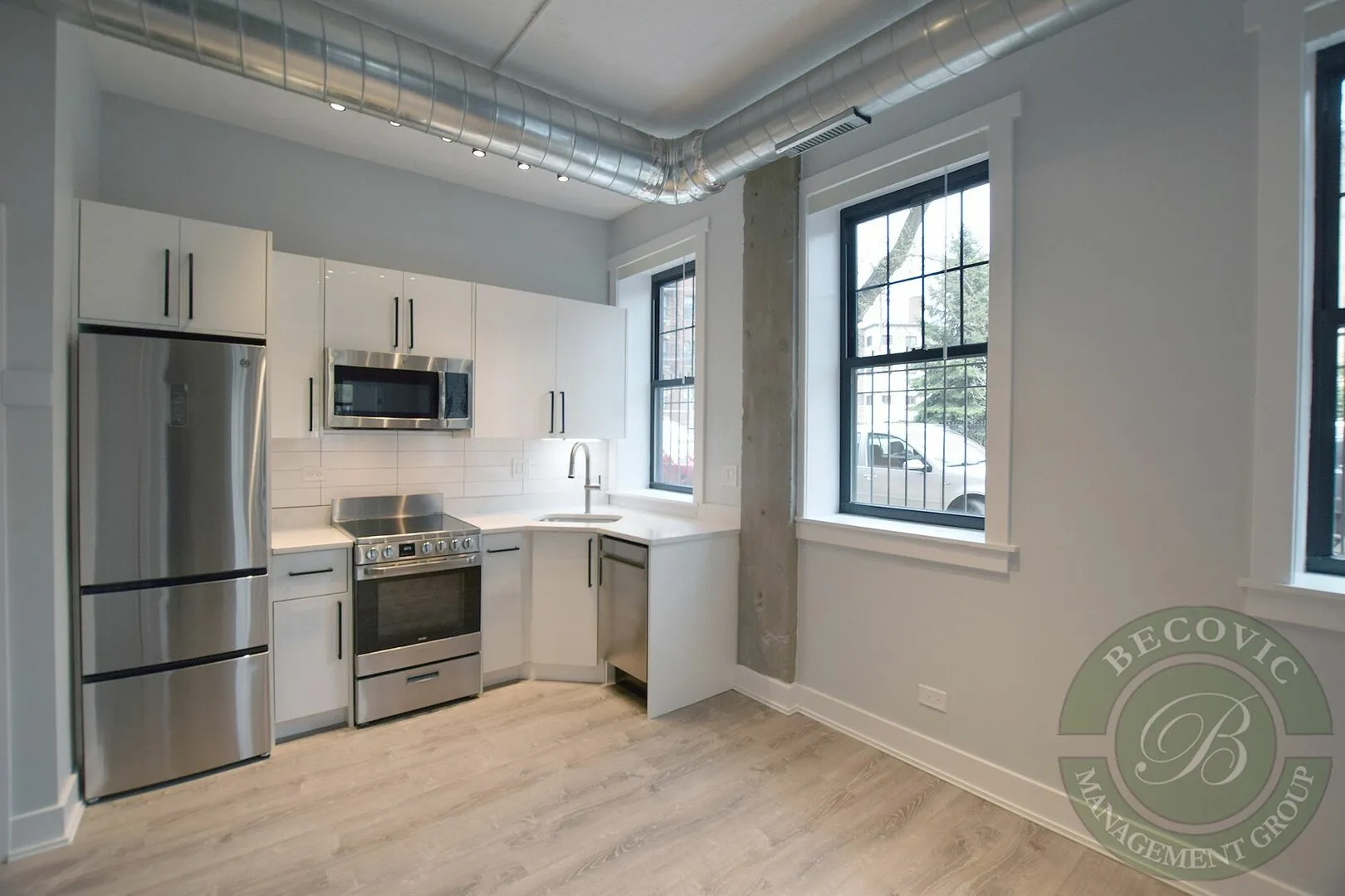 7645 N Sheridan Rd, ,  60626, USA 60626-unit#113-Chicago-IL