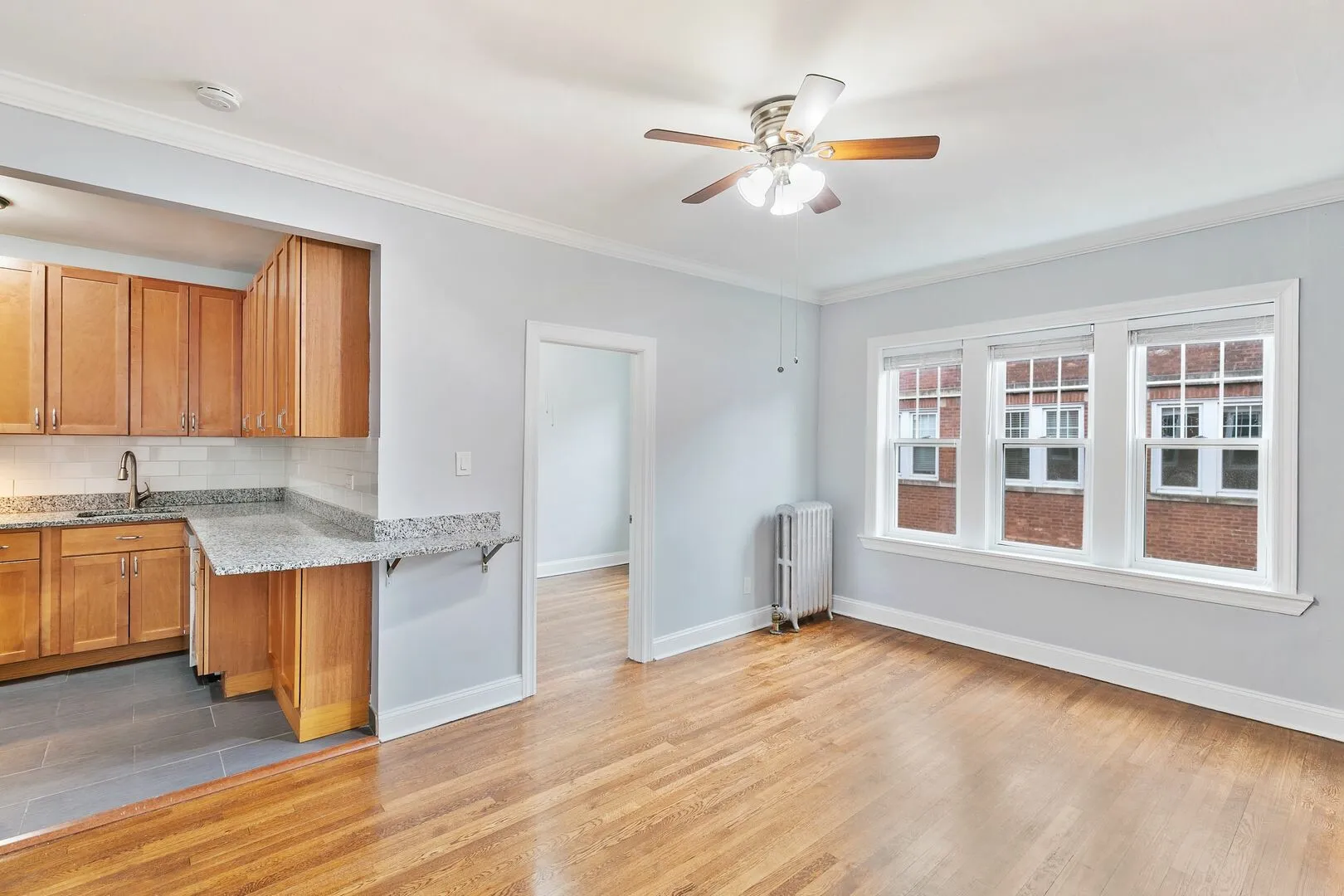 6116 N Winthrop Ave, , 60660, USA 60660-unit#3E-Chicago-IL