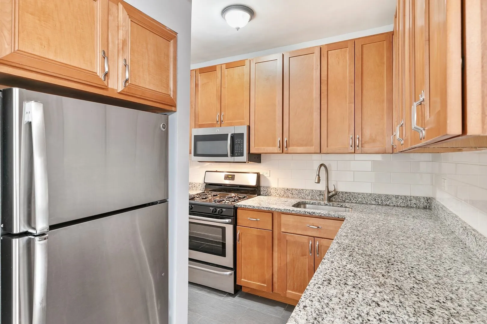 6116 N Winthrop Ave, ,  60660, USA 60660-unit#3E-Chicago-IL