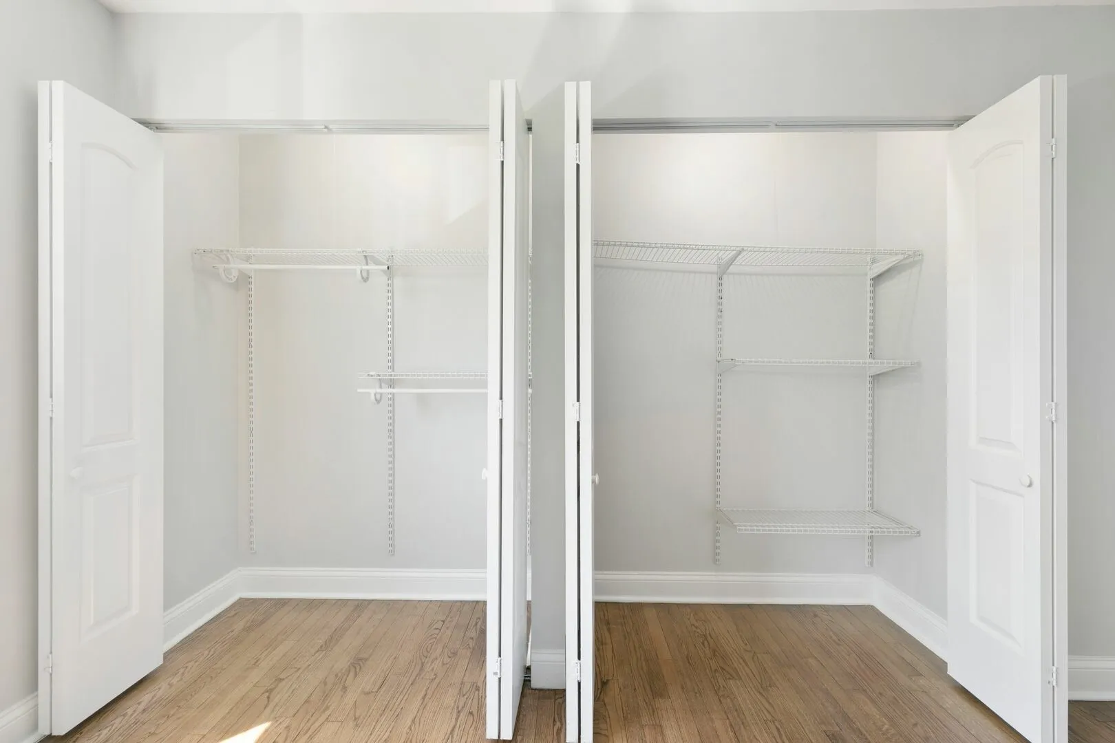 6001 N Kenmore Ave, , 60660, USA 60660-unit#401-Chicago-IL