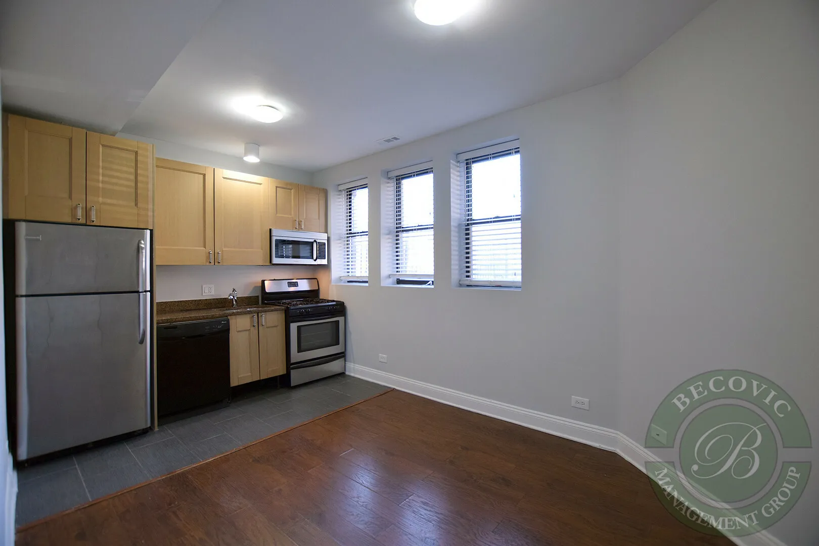 7526 N Seeley Ave, , 60645, USA 60645-unit#B2-Chicago-IL