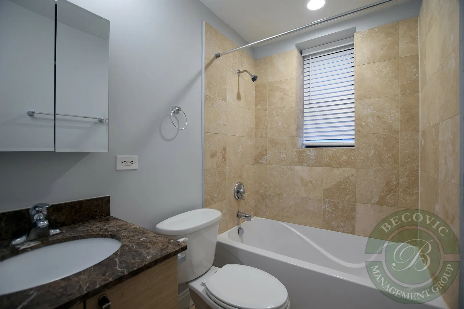 7526 N Seeley Ave, ,  60645, USA 60645-unit#B2-Chicago-IL