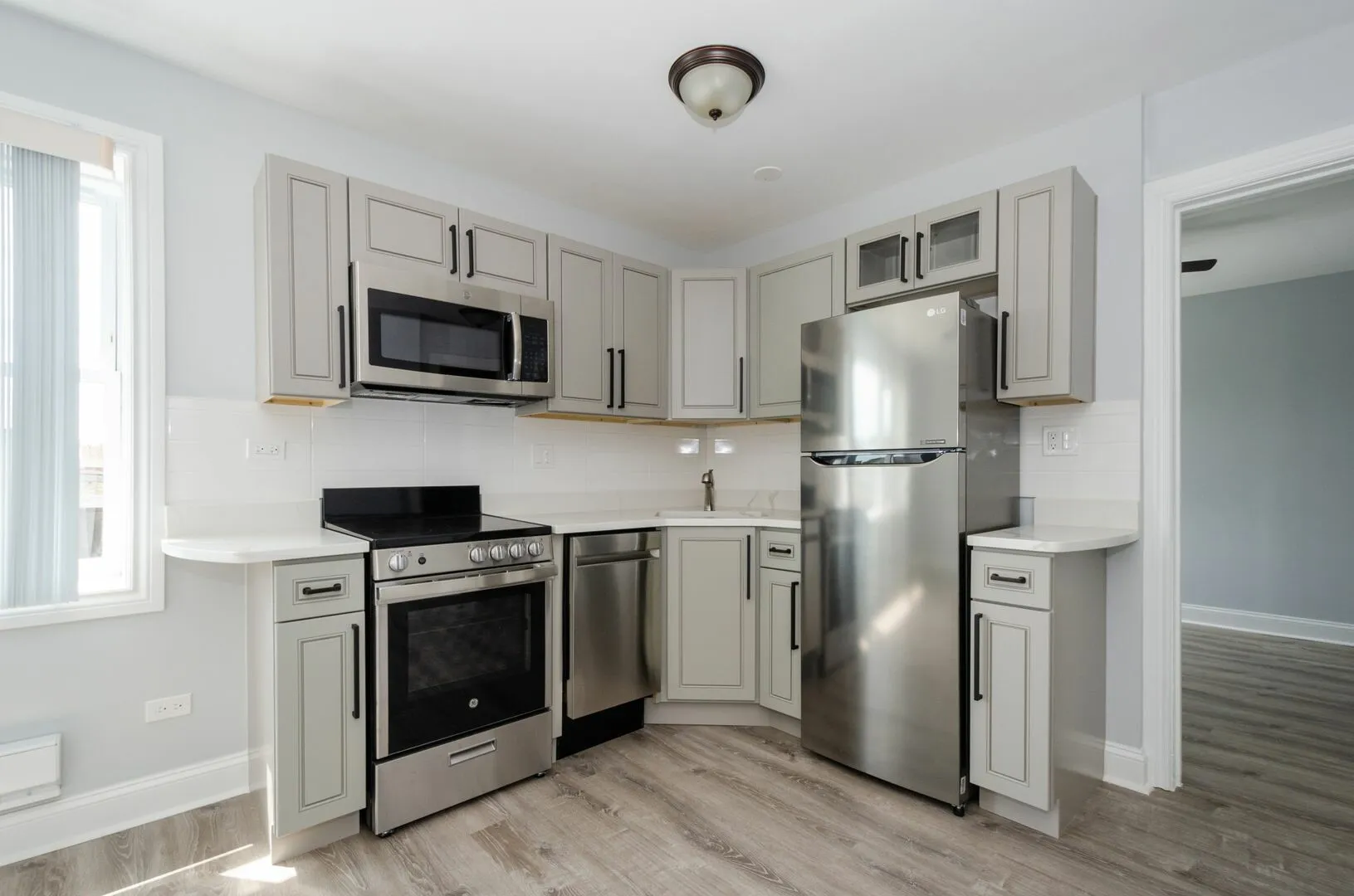 7710 N Sheridan Rd, , 60626, USA 60626-unit#505-Chicago-IL