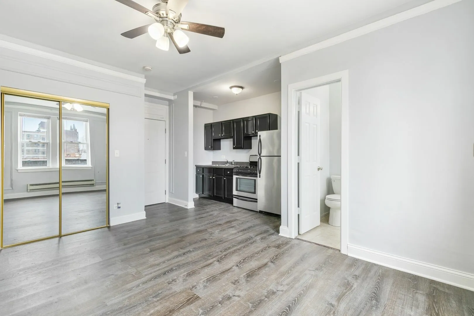 5860 N Kenmore Ave, ,  60660, USA 60660-unit#506-Chicago-IL