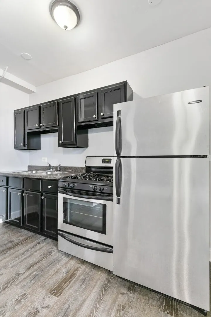 5860 N Kenmore Ave, ,  60660, USA 60660-unit#506-Chicago-IL
