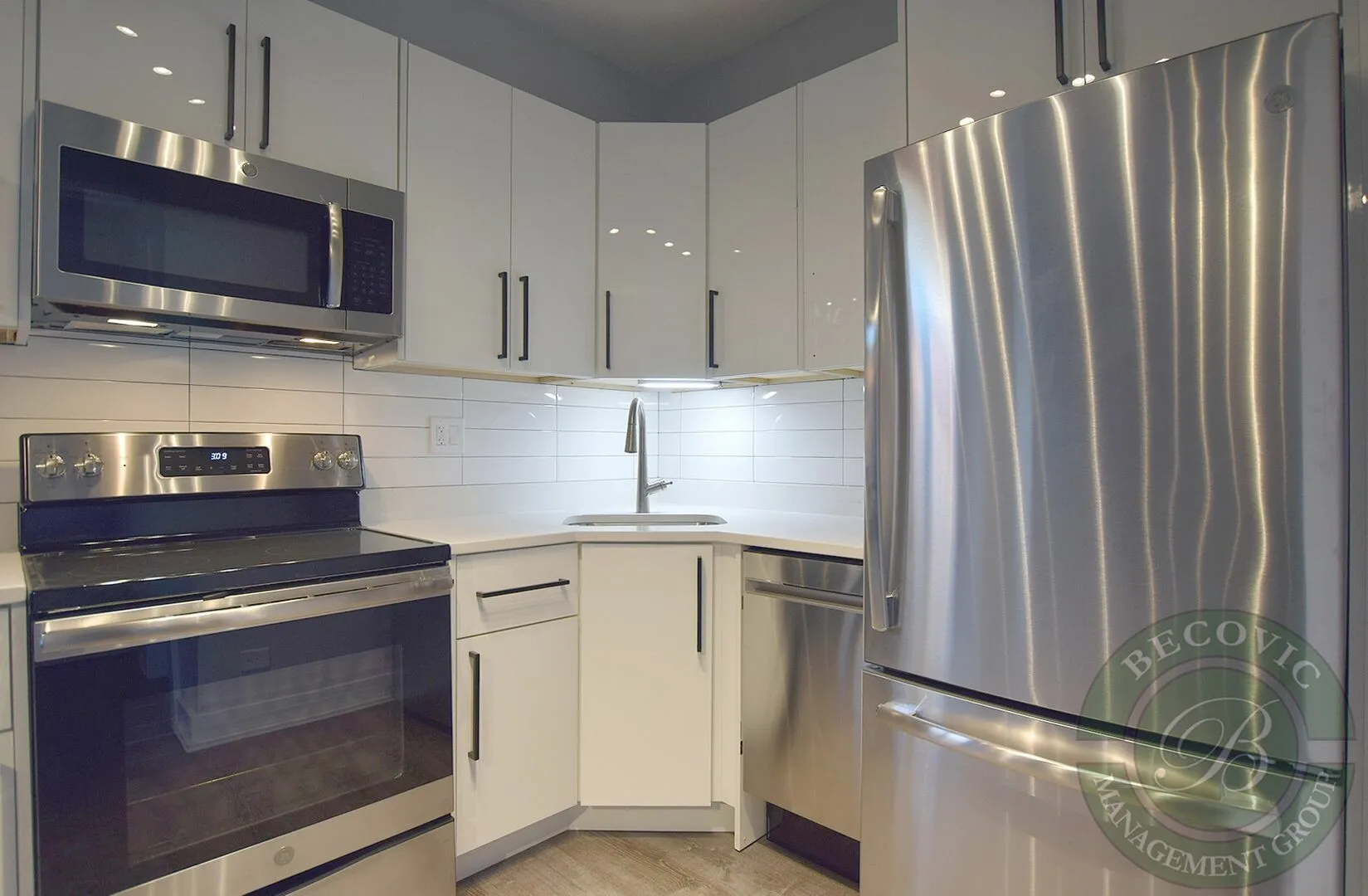 7645 N Sheridan Rd, , 60626, USA 60626-unit#511-Chicago-IL