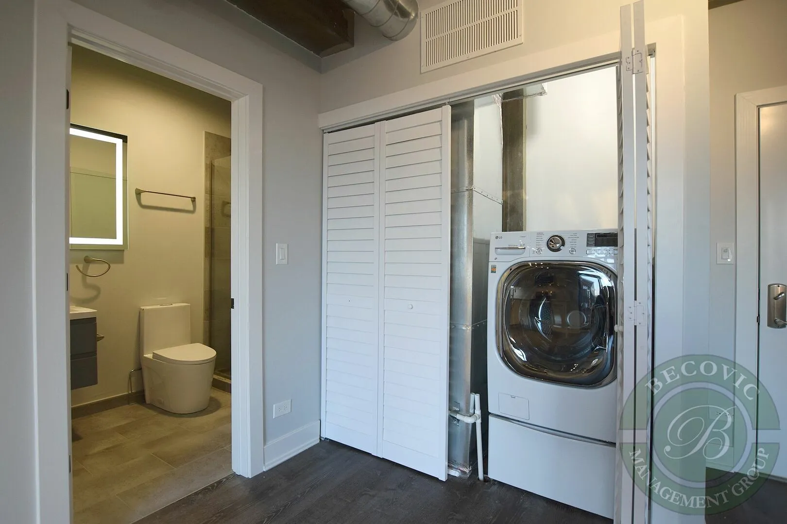 7645 N Sheridan Rd, , 60626, USA 60626-unit#511-Chicago-IL