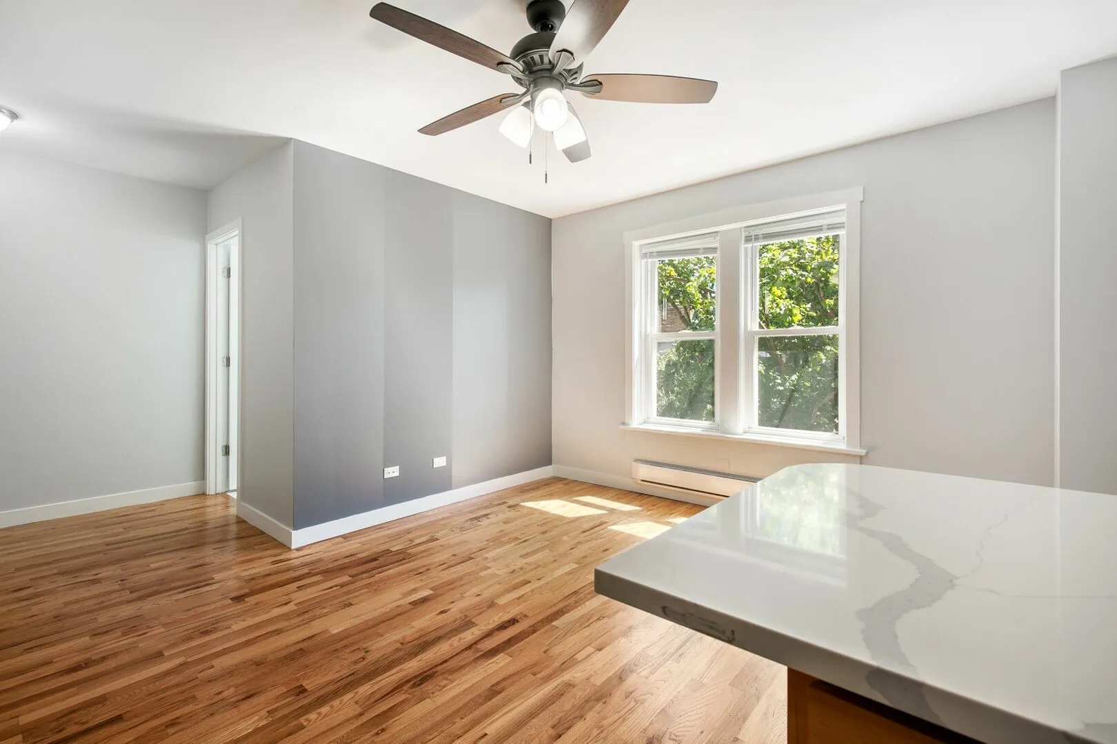 7450 N Greenview Ave, , 60626, USA 60626-unit#44-Chicago-IL