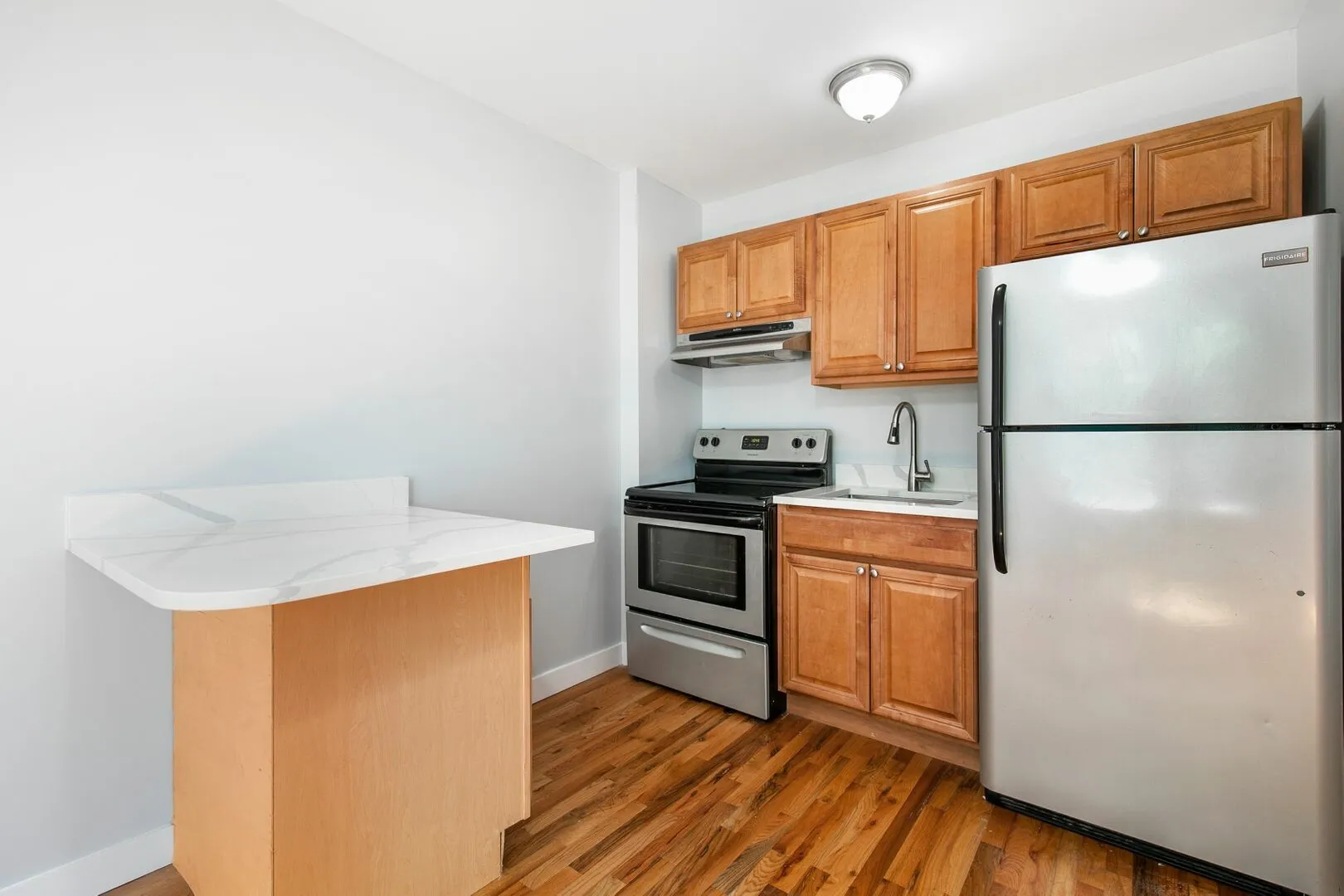 7450 N Greenview Ave, ,  60626, USA 60626-unit#44-Chicago-IL