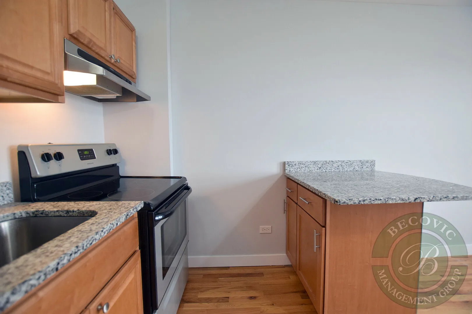7450 N Greenview Ave, ,  60626, USA 60626-unit#83-Chicago-IL