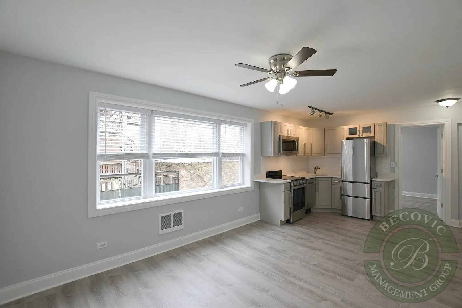 7710 N Sheridan Rd, ,  60626, USA 60626-unit#205-Chicago-IL
