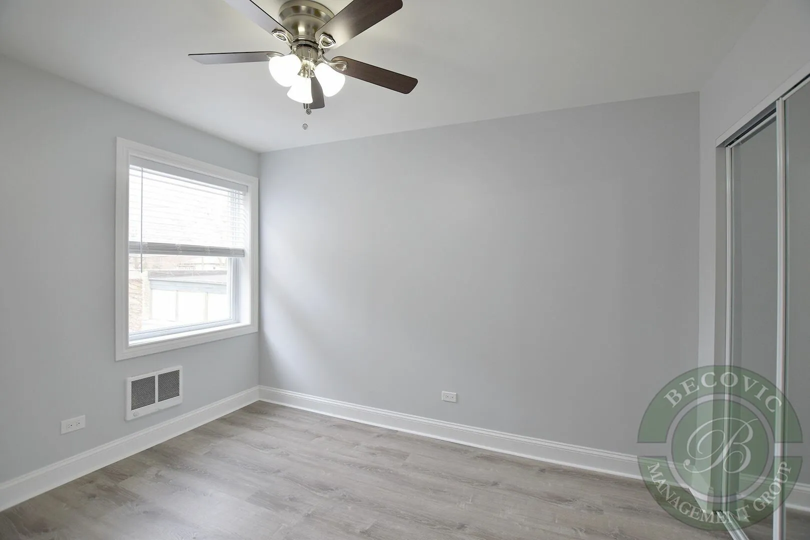 7710 N Sheridan Rd, ,  60626, USA 60626-unit#205-Chicago-IL