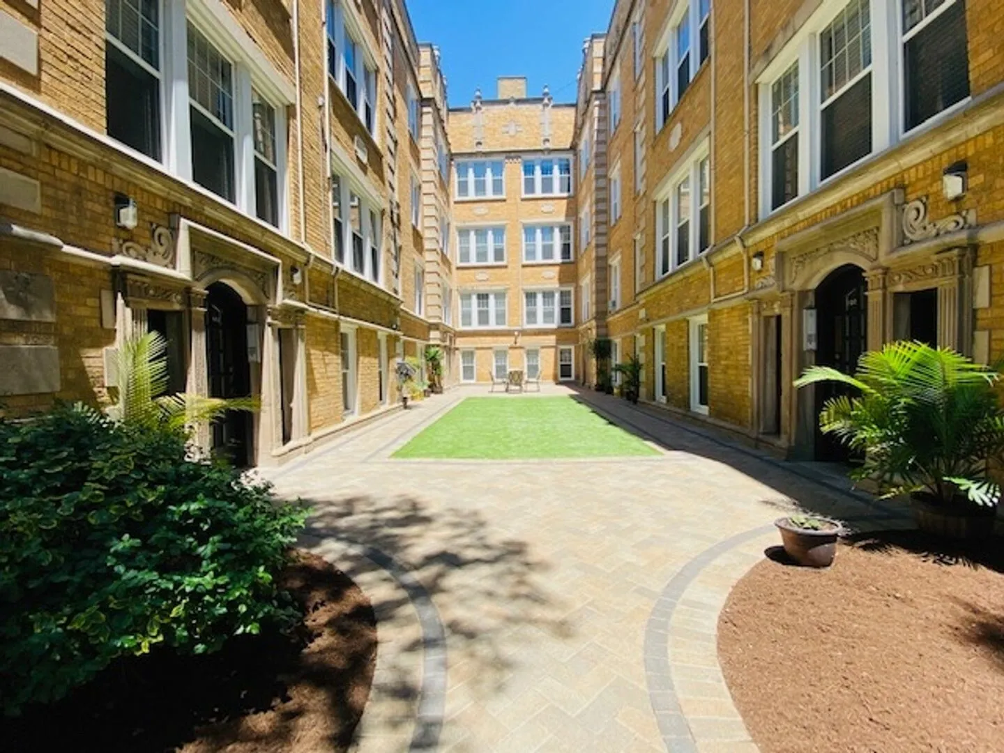 1114 W Glenlake Ave, , 60660, USA 60660-unit#1ST FLOOR-Chicago-IL