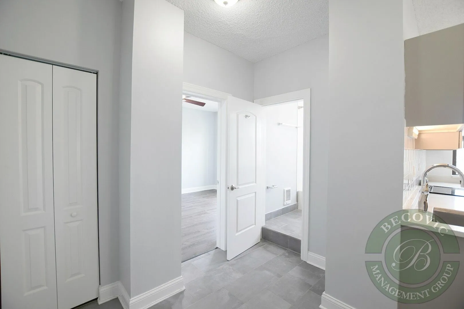4520 N Clarendon Ave, ,  60640, USA 60640-unit#707-Chicago-IL