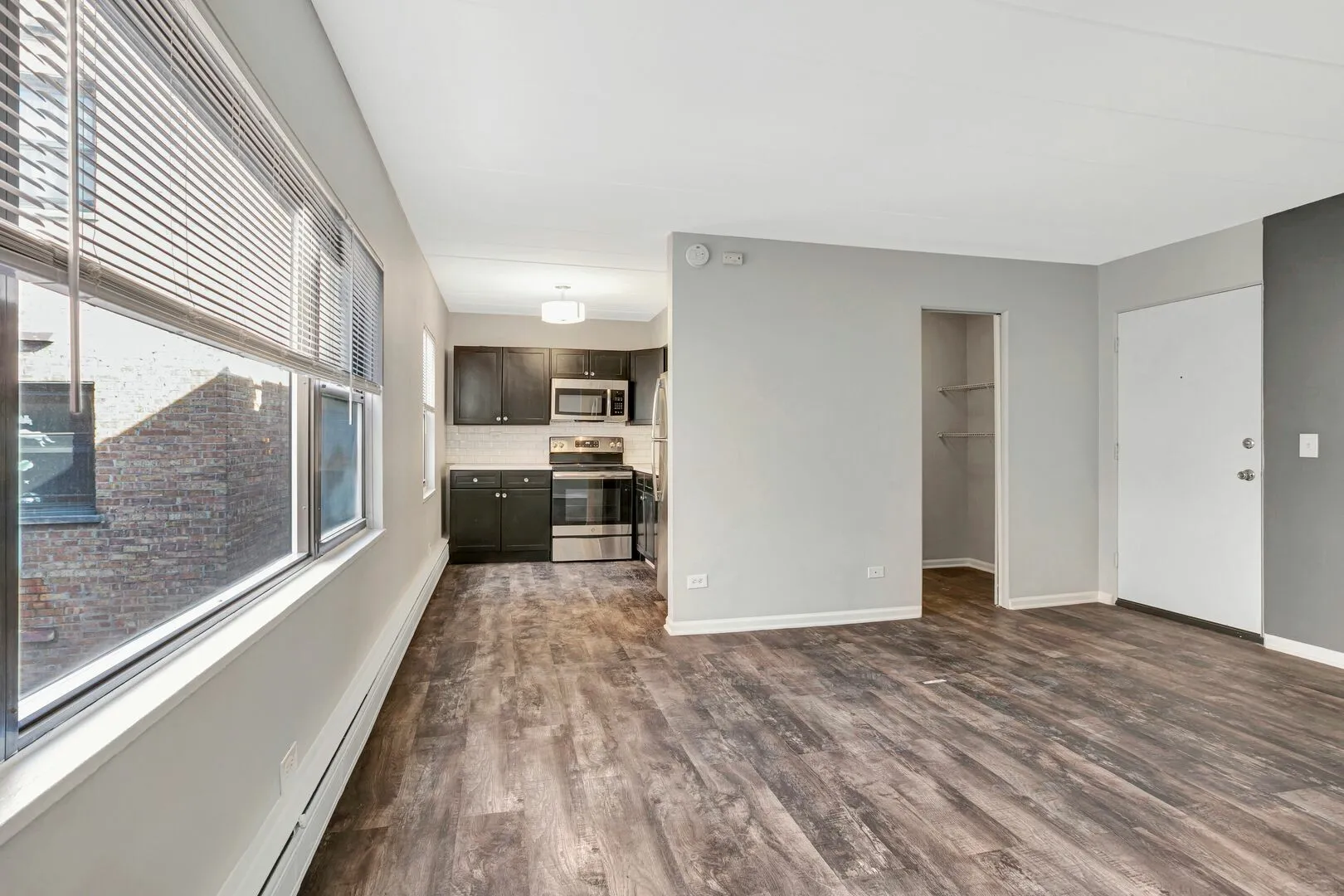 6007 N Kenmore Ave, ,  60660, USA 60660-unit#403-Chicago-IL