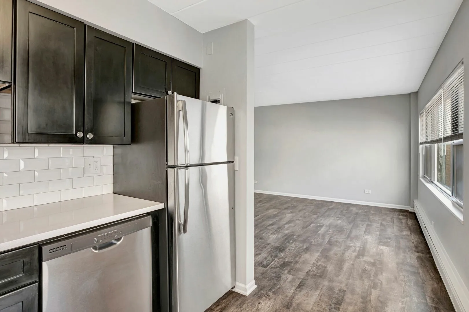 6007 N Kenmore Ave, ,  60660, USA 60660-unit#403-Chicago-IL