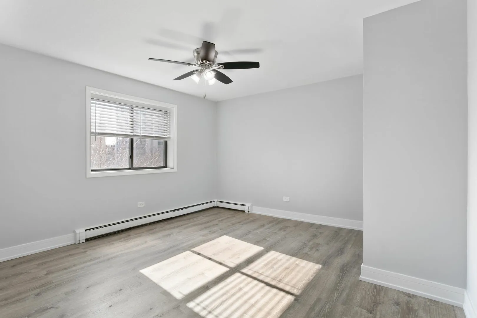 6201 N Kenmore Ave, ,  60660, USA 60660-unit#310-Chicago-IL