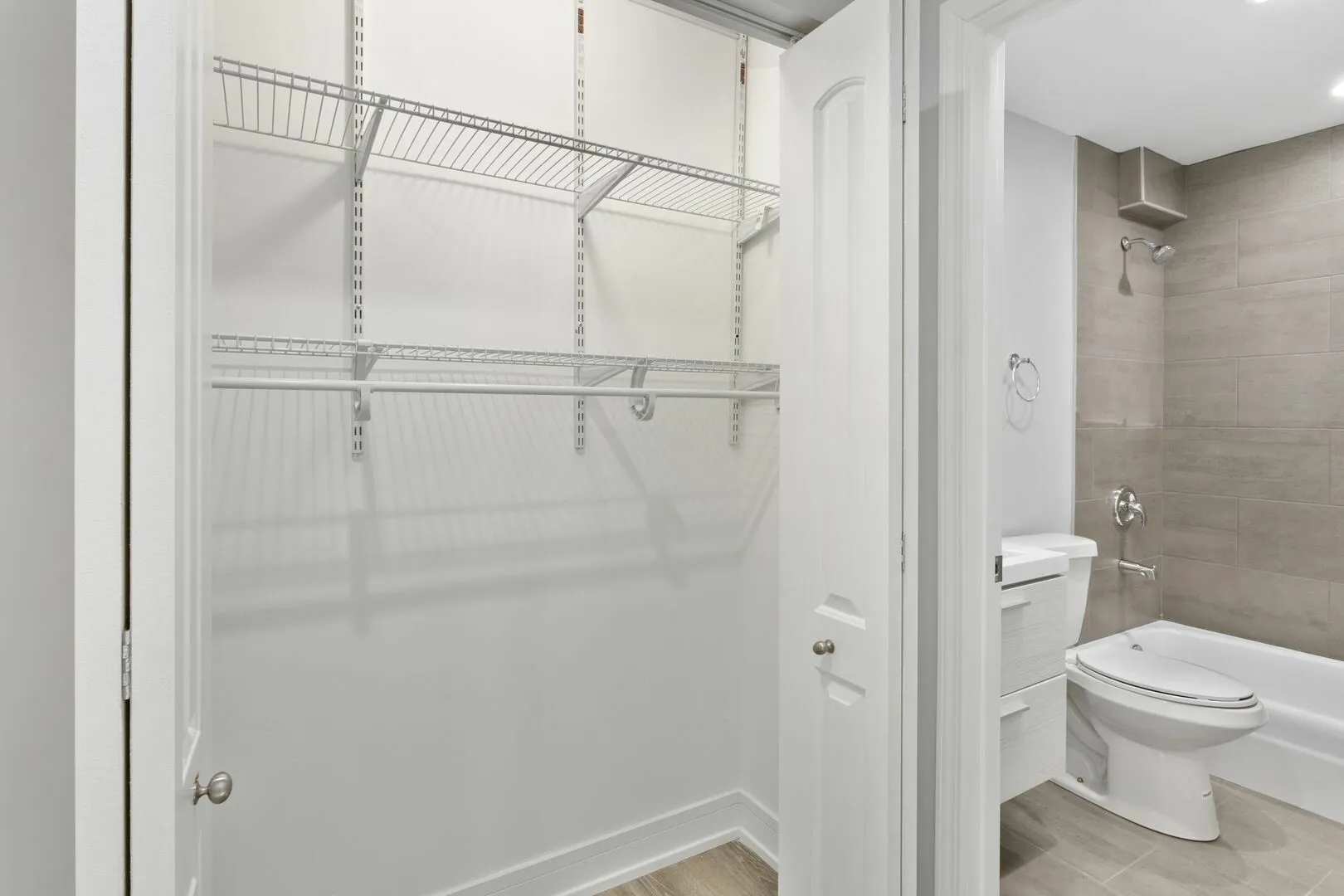 6201 N Kenmore Ave, ,  60660, USA 60660-unit#310-Chicago-IL