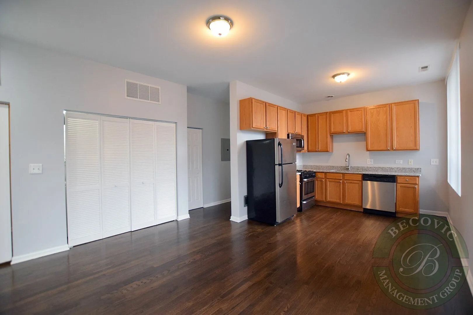 2451 W Howard St, ,  60645, USA 60645-unit#107-Chicago-IL