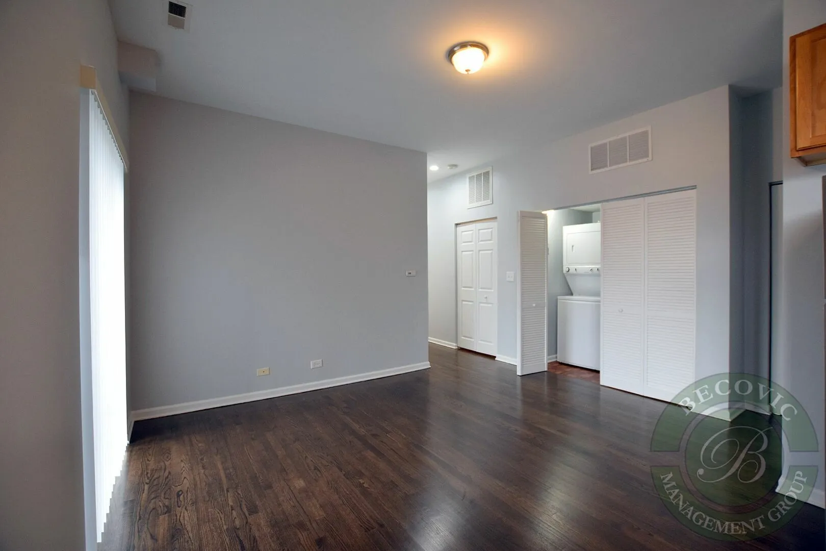 2451 W Howard St, ,  60645, USA 60645-unit#107-Chicago-IL