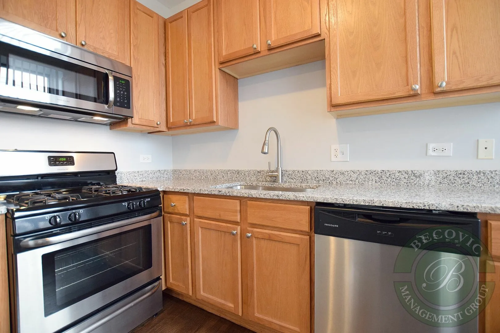 2451 W Howard St, ,  60645, USA 60645-unit#107-Chicago-IL