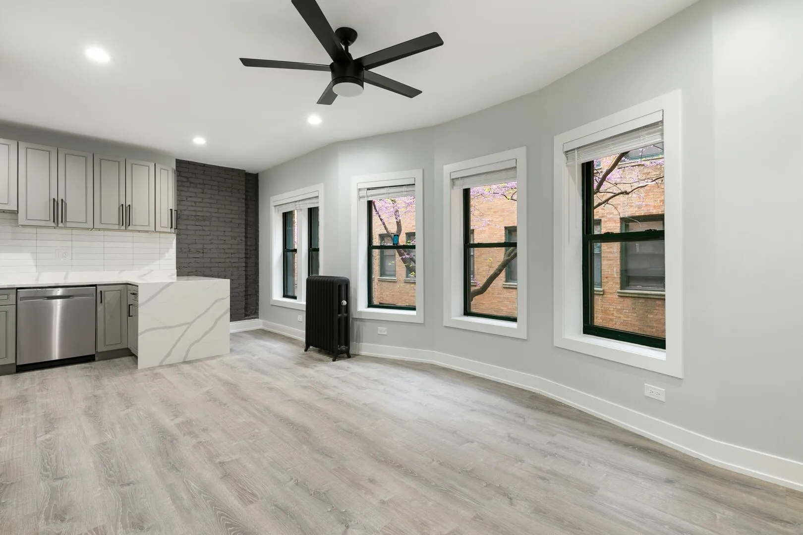 7736 N Eastlake Terrace, , 60626, USA 60626-unit#1W-Chicago-IL