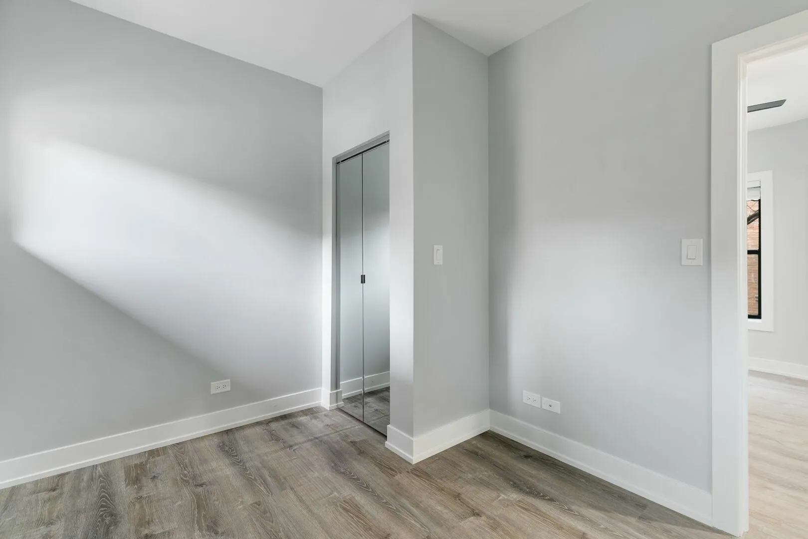 7738 N Eastlake Terrace, ,  60626, USA 60626-unit#2E-Chicago-IL