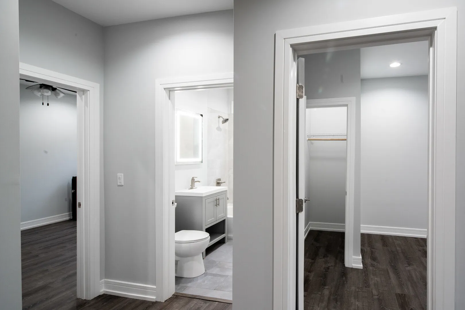 1058 W Glenlake Ave, , 60660, USA 60660-unit#2ND FLOOR-Chicago-IL