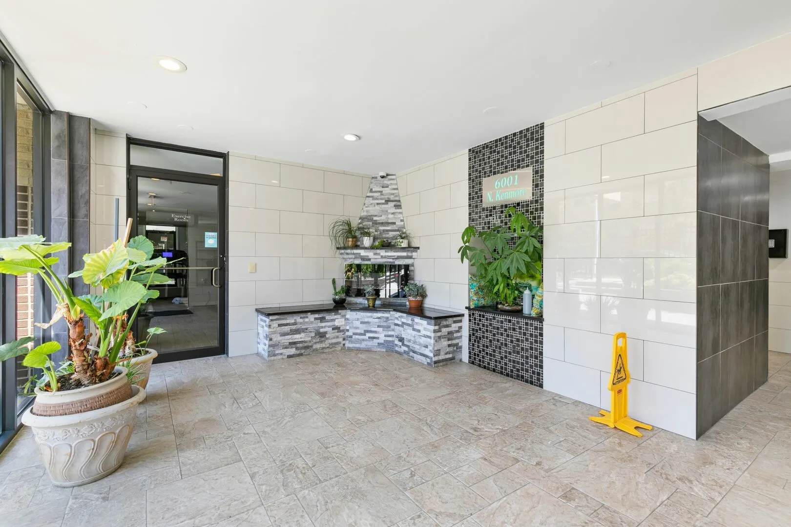6001 N Kenmore Ave, ,  60660, USA 60660-unit#210-Chicago-IL