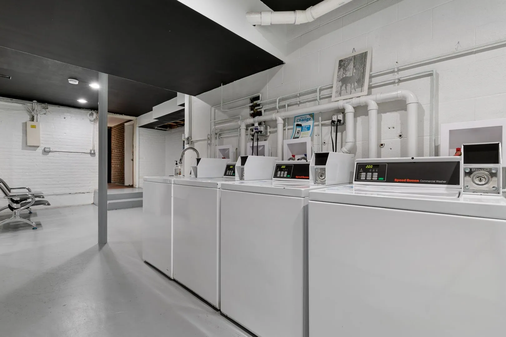 7638 N Eastlake Terrace, ,  60626, USA 60626-unit#2W-Chicago-IL