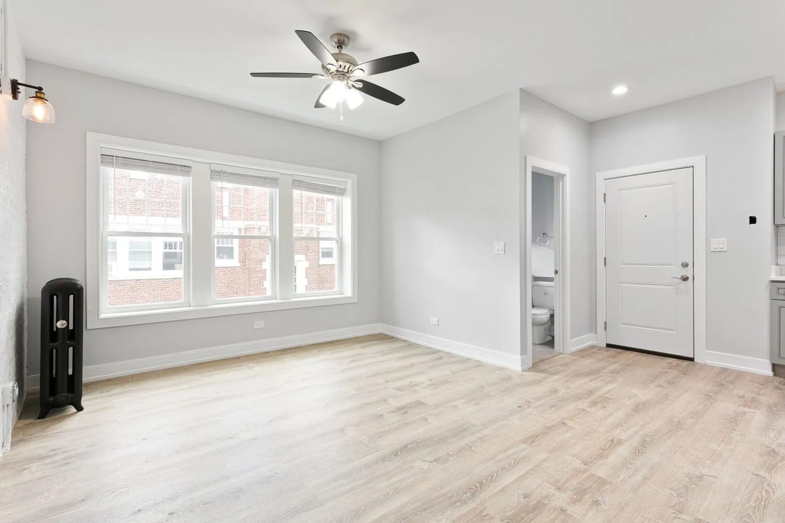 1057 W Glenlake Ave, , 60660, USA 60660-unit#2-Chicago-IL