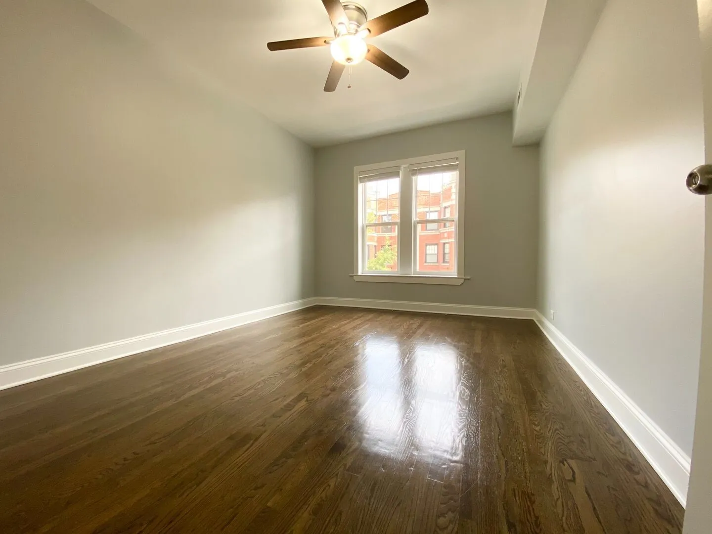 6102 N Winthrop Ave, , 60660, USA 60660-unit#2ND FLOOR-Chicago-IL