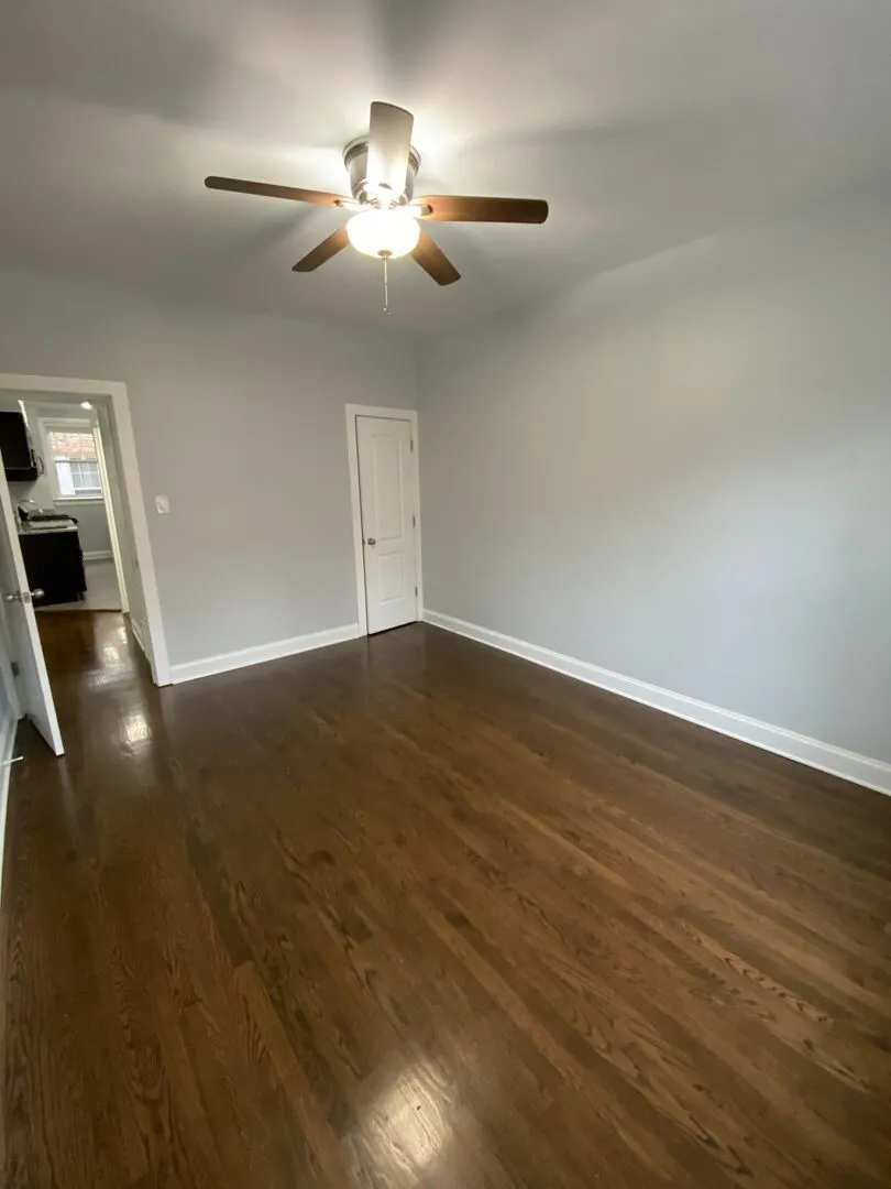 6102 N Winthrop Ave, , 60660, USA 60660-unit#2ND FLOOR-Chicago-IL