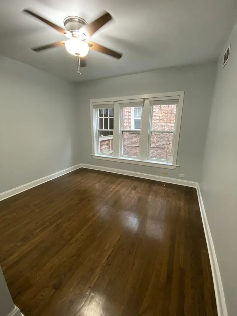 6102 N Winthrop Ave, , 60660, USA 60660-unit#2ND FLOOR-Chicago-IL