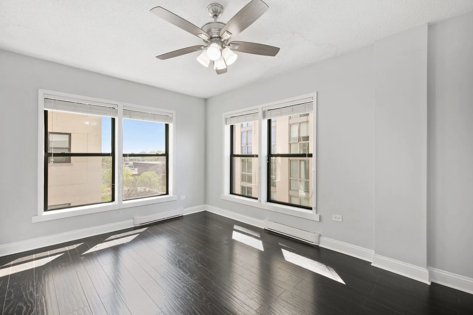 4520 N Clarendon Ave, ,  60640, USA 60640-unit#409-Chicago-IL
