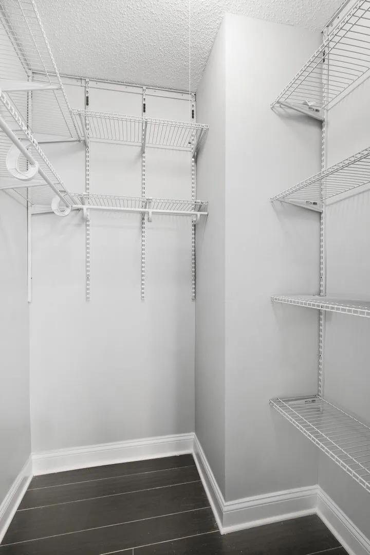 4520 N Clarendon Ave, ,  60640, USA 60640-unit#409-Chicago-IL