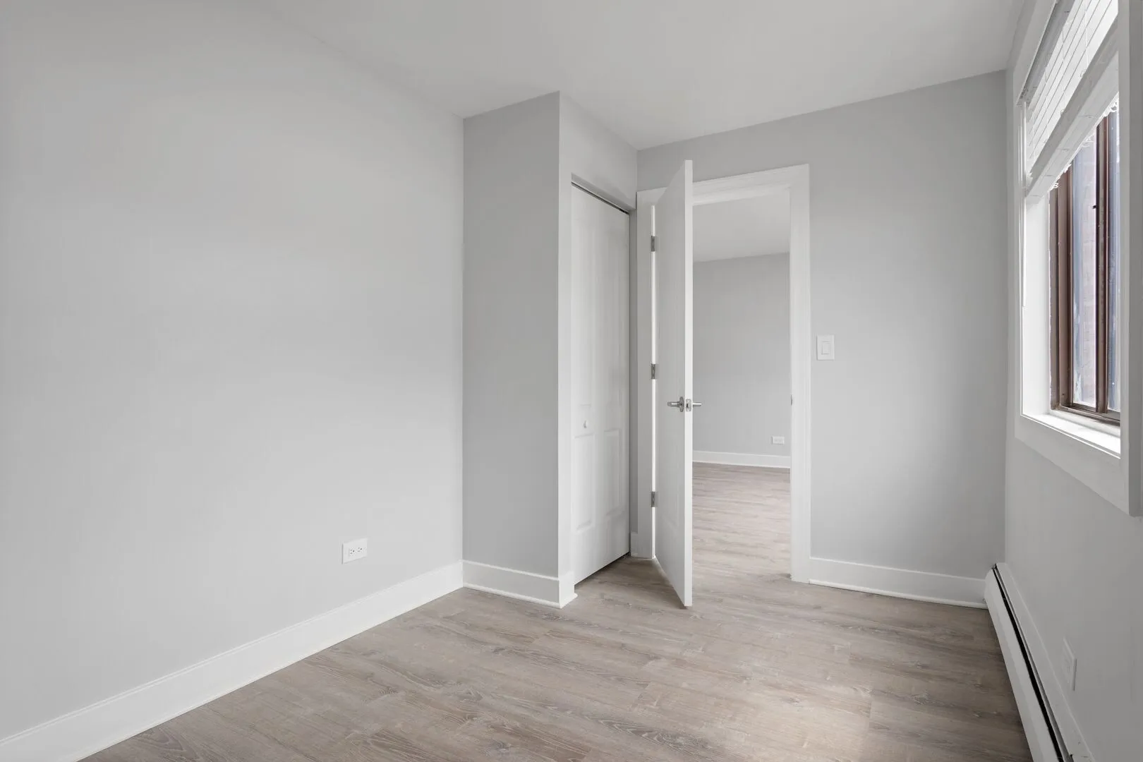 6826 N Ridge Blvd, ,  60645, USA 60645-unit#406-Chicago-IL