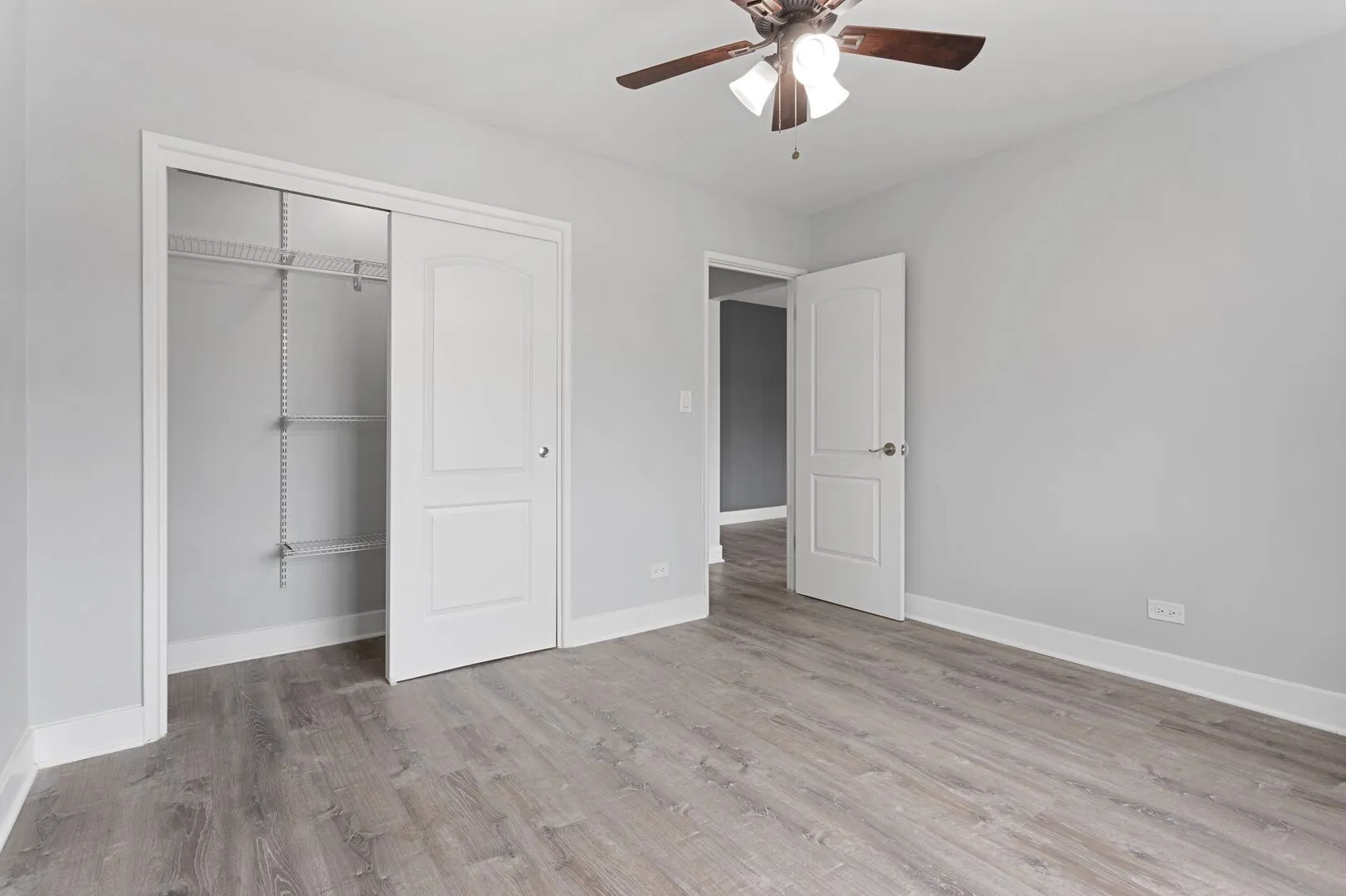 6826 N Ridge Blvd, , 60645, USA 60645-unit#202-Chicago-IL