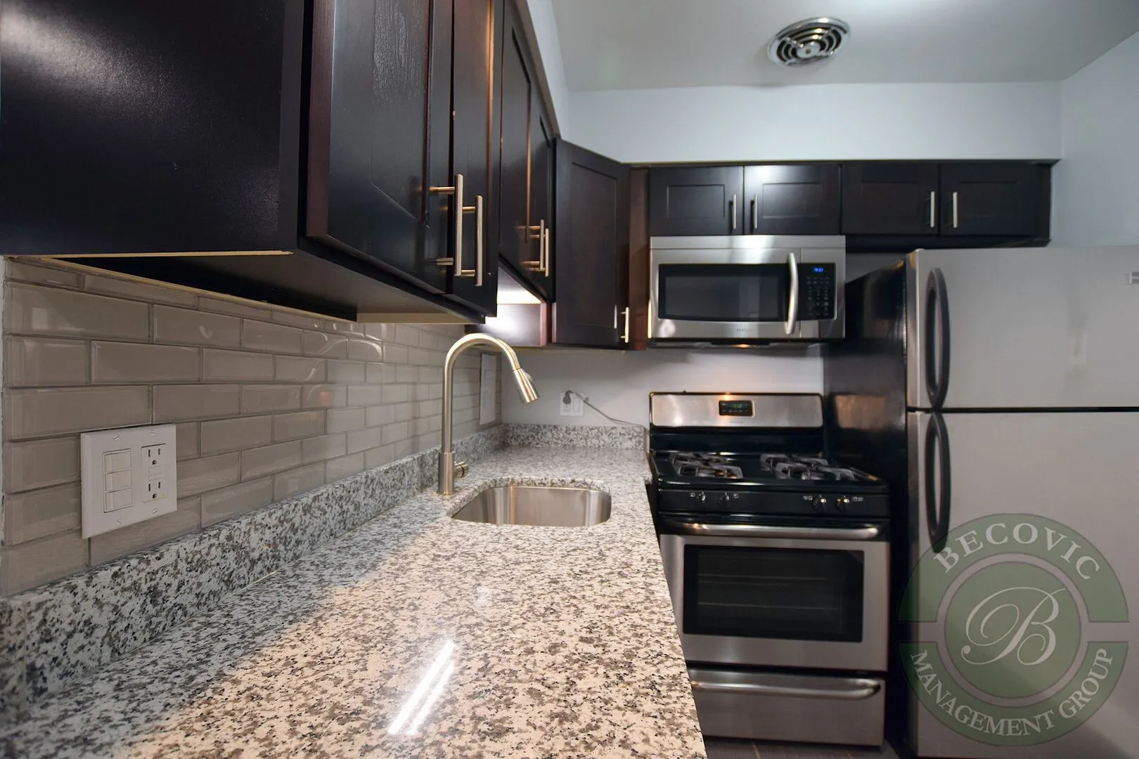 6201 N Kenmore Ave, ,  60660, USA 60660-unit#407-Chicago-IL