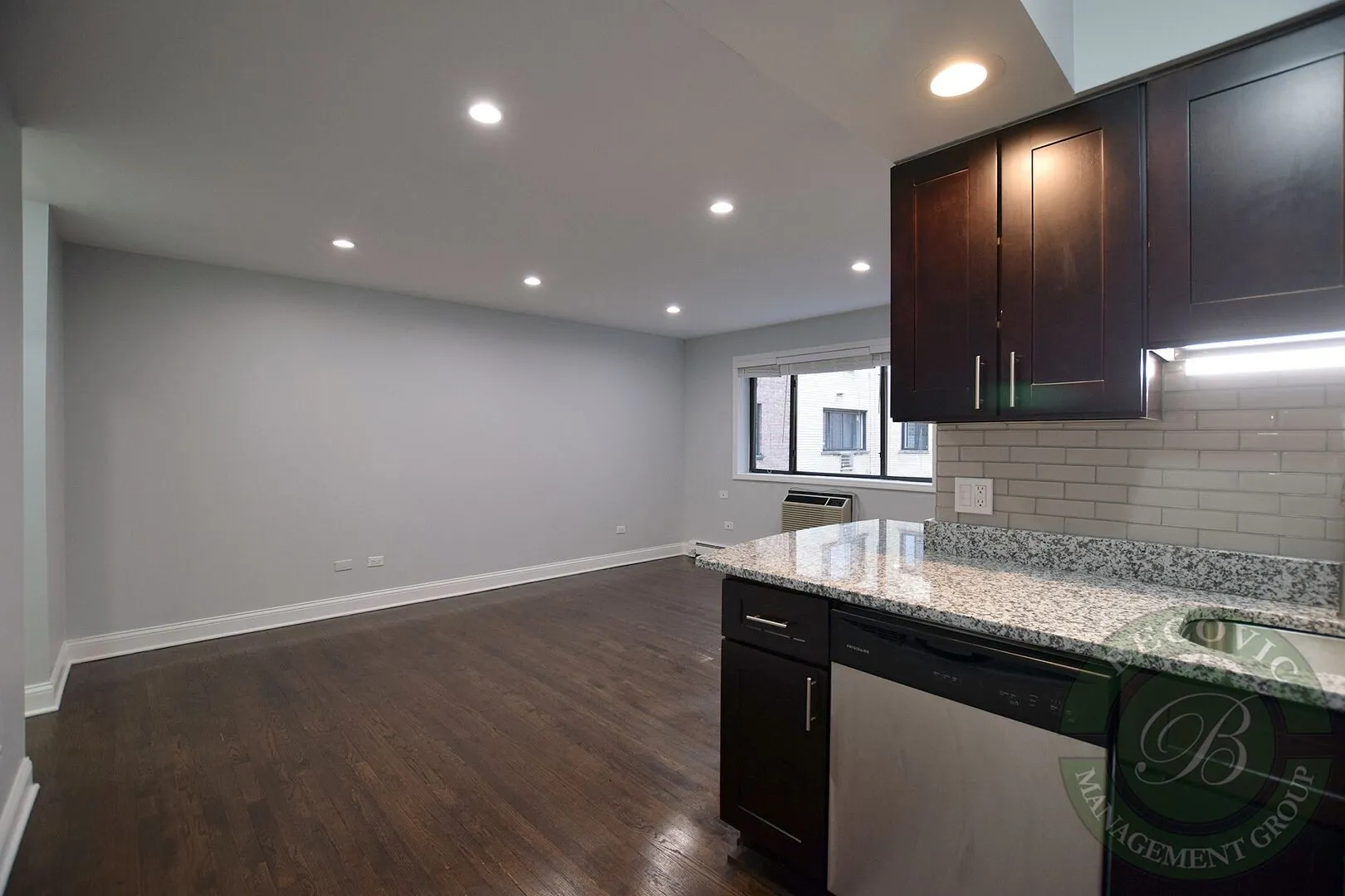 6201 N Kenmore Ave, ,  60660, USA 60660-unit#407-Chicago-IL