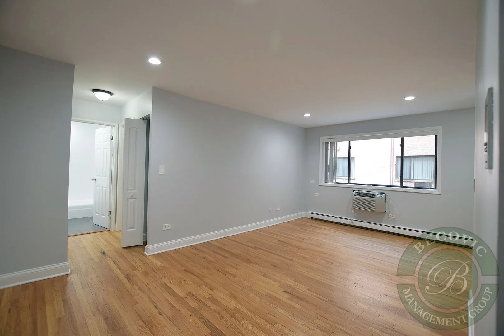 6201 N Kenmore Ave, , 60660, USA 60660-unit#303-Chicago-IL