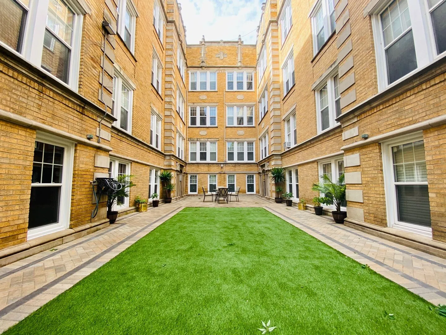 1106 W Glenlake Ave, ,  60660, USA 60660-unit#2ND FLOOR-Chicago-IL