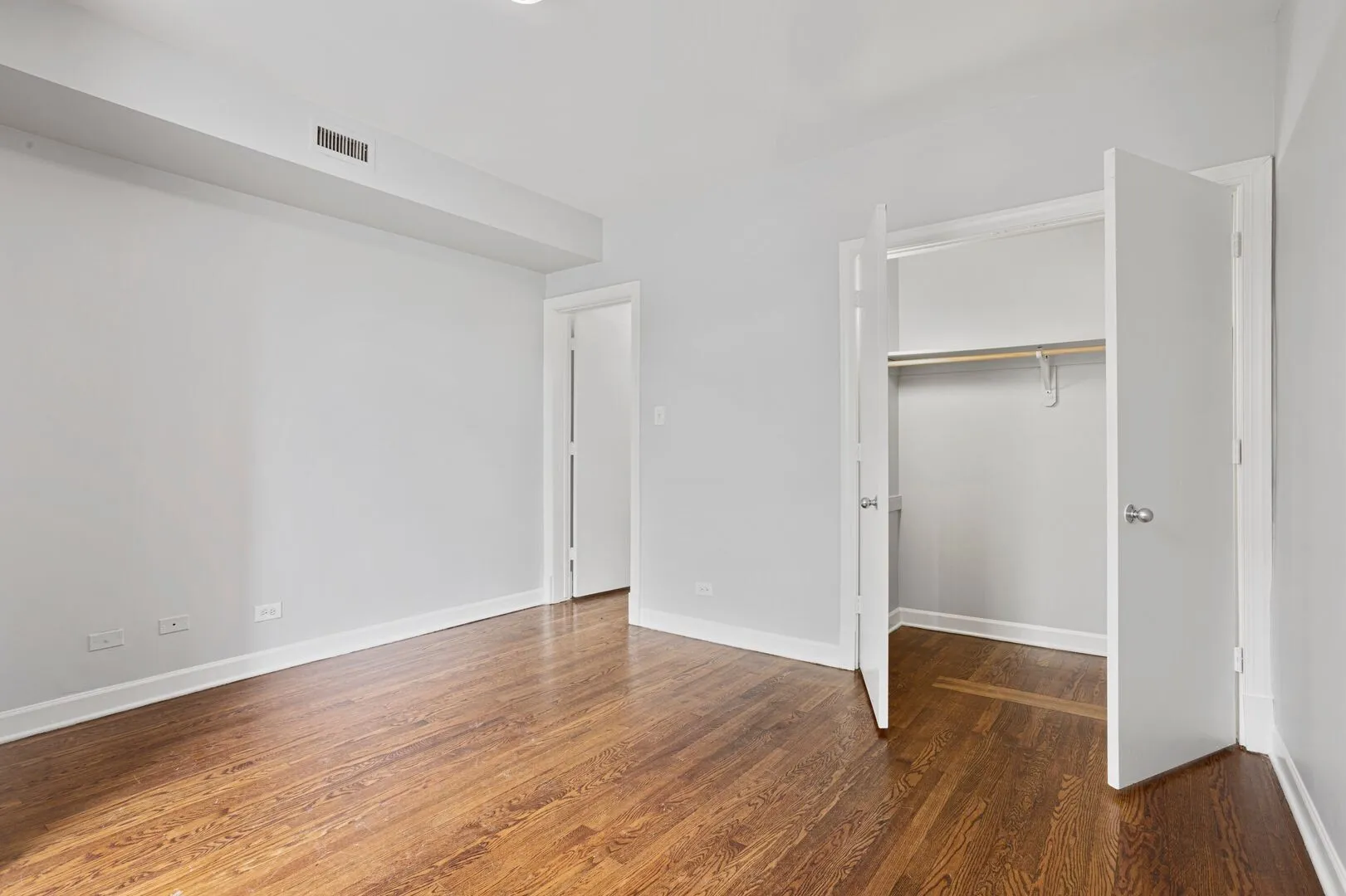 7702 N Marshfield Ave, ,  60626, USA 60626-unit#3-Chicago-IL