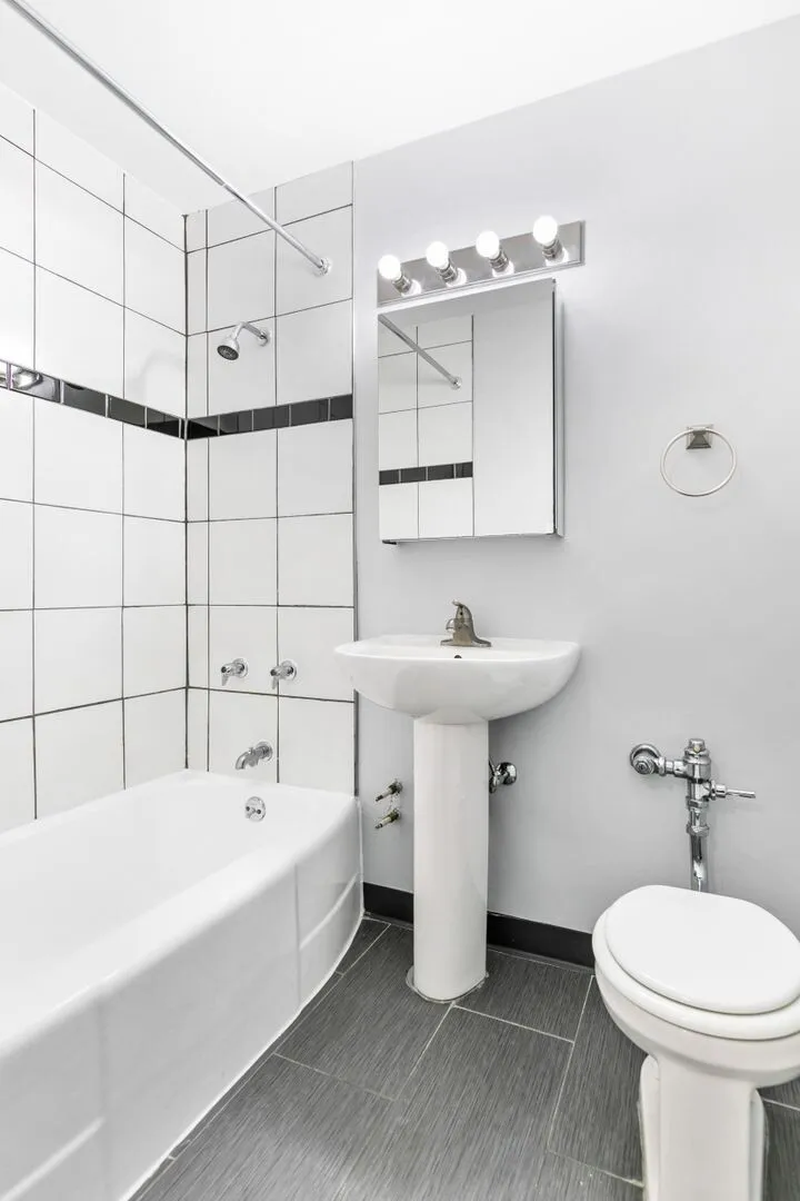 5858 N Sheridan Rd, , 60660, USA 60660-unit#1201-Chicago-IL