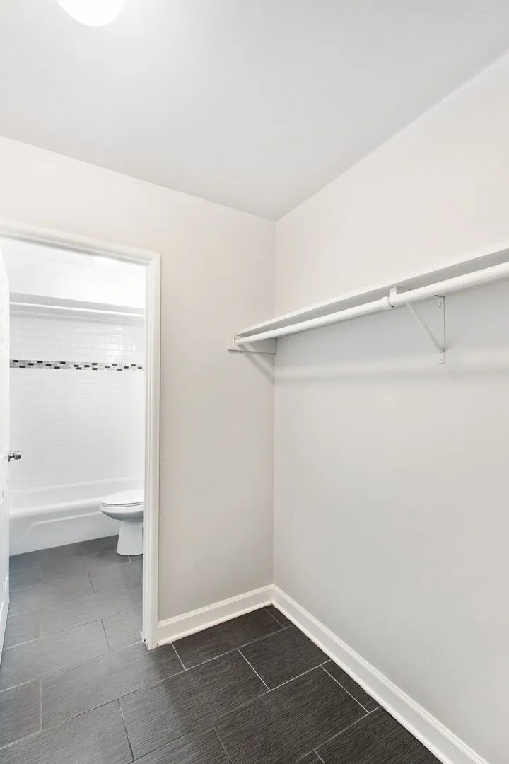 6201 N Kenmore Ave, , 60660, USA 60660-unit#307-Chicago-IL