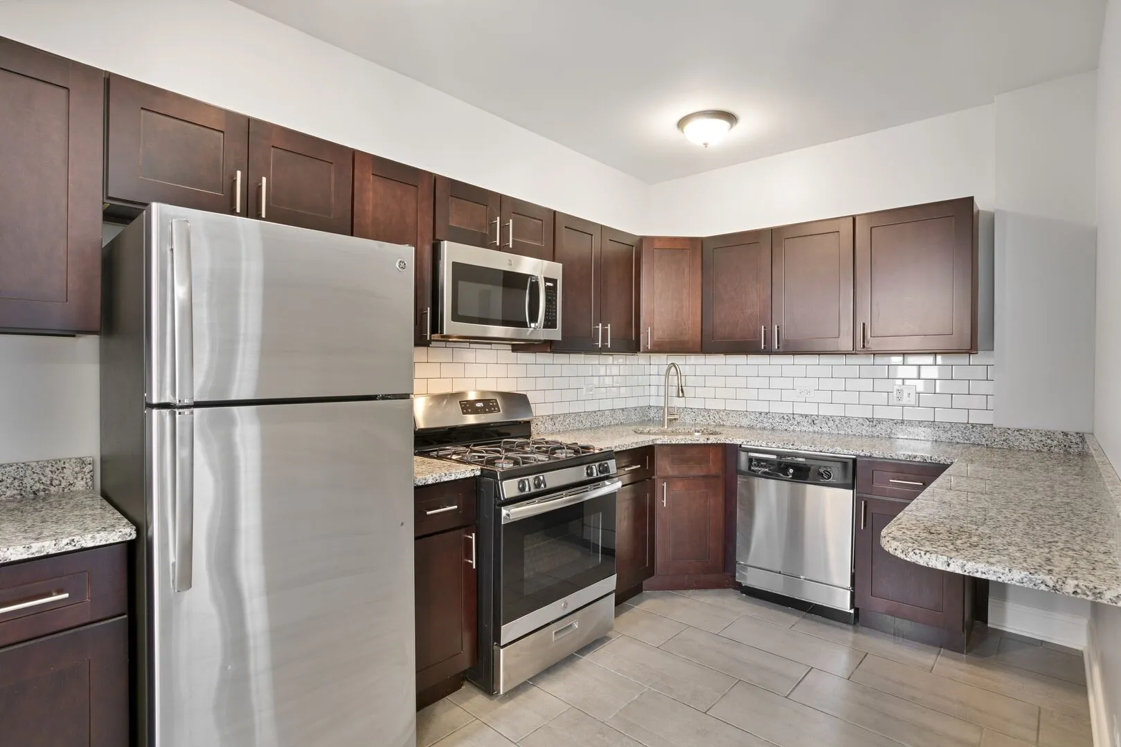 1608 W Sherwin Ave, , 60626, USA 60626-unit#610-Chicago-IL