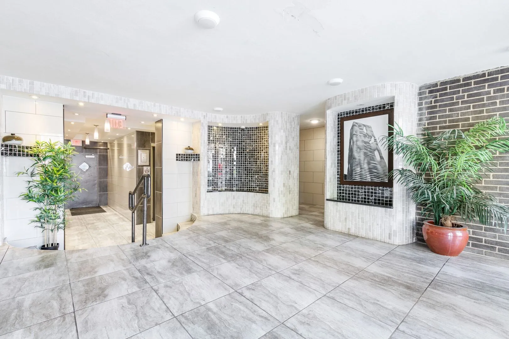 6029 N Winthrop Ave, , 60660, USA 60660-unit#303-Chicago-IL