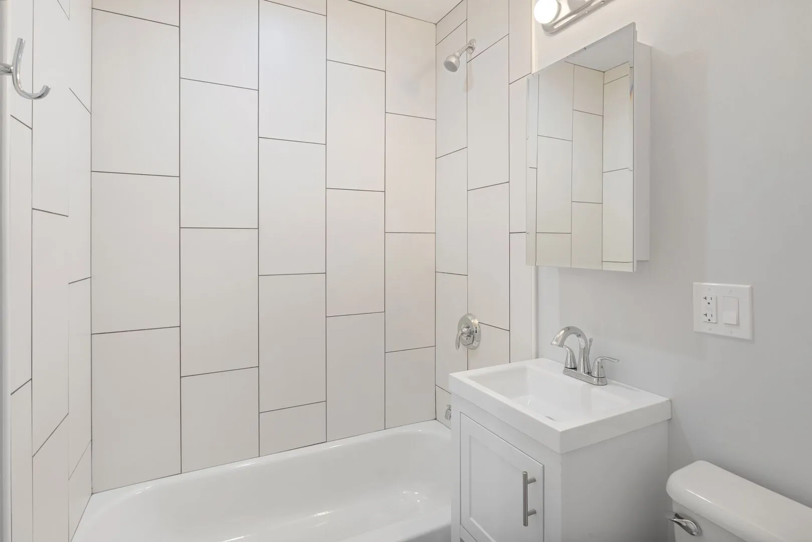 7070 N Sheridan Rd, , 60626, USA 60626-unit#4S-Chicago-IL