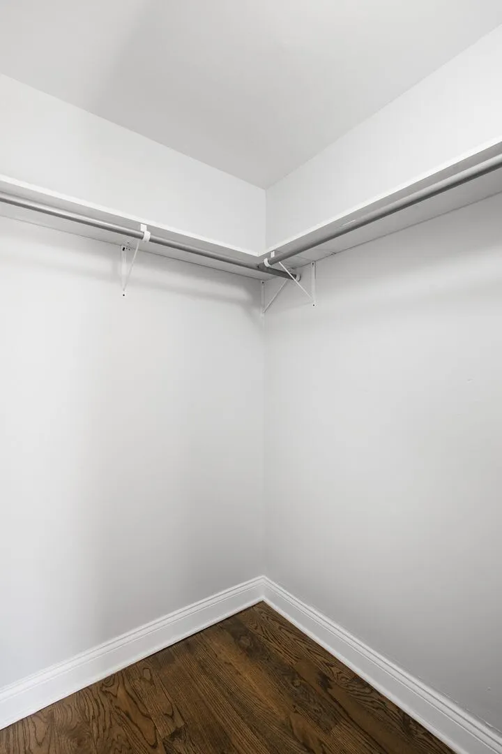7724 N Ashland Ave, ,  60626, USA 60626-unit#F2-Chicago-IL
