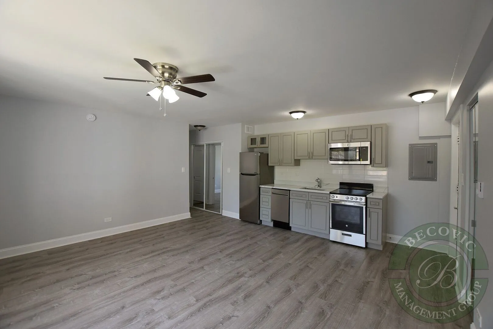 7710 N Sheridan Rd, , 60626, USA 60626-unit#307-Chicago-IL